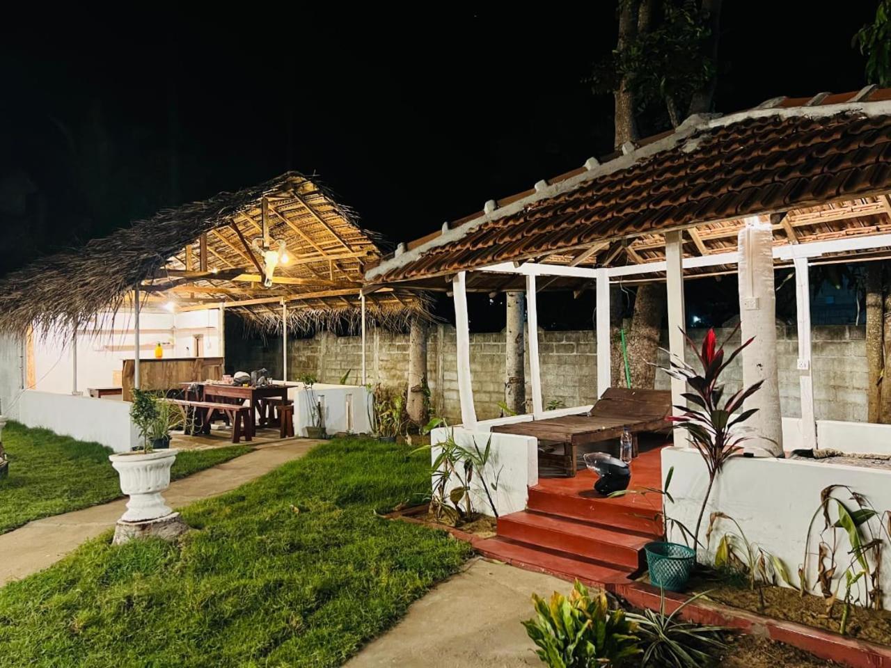 Little Fairy Home B&B Arugam Bay Exterior photo