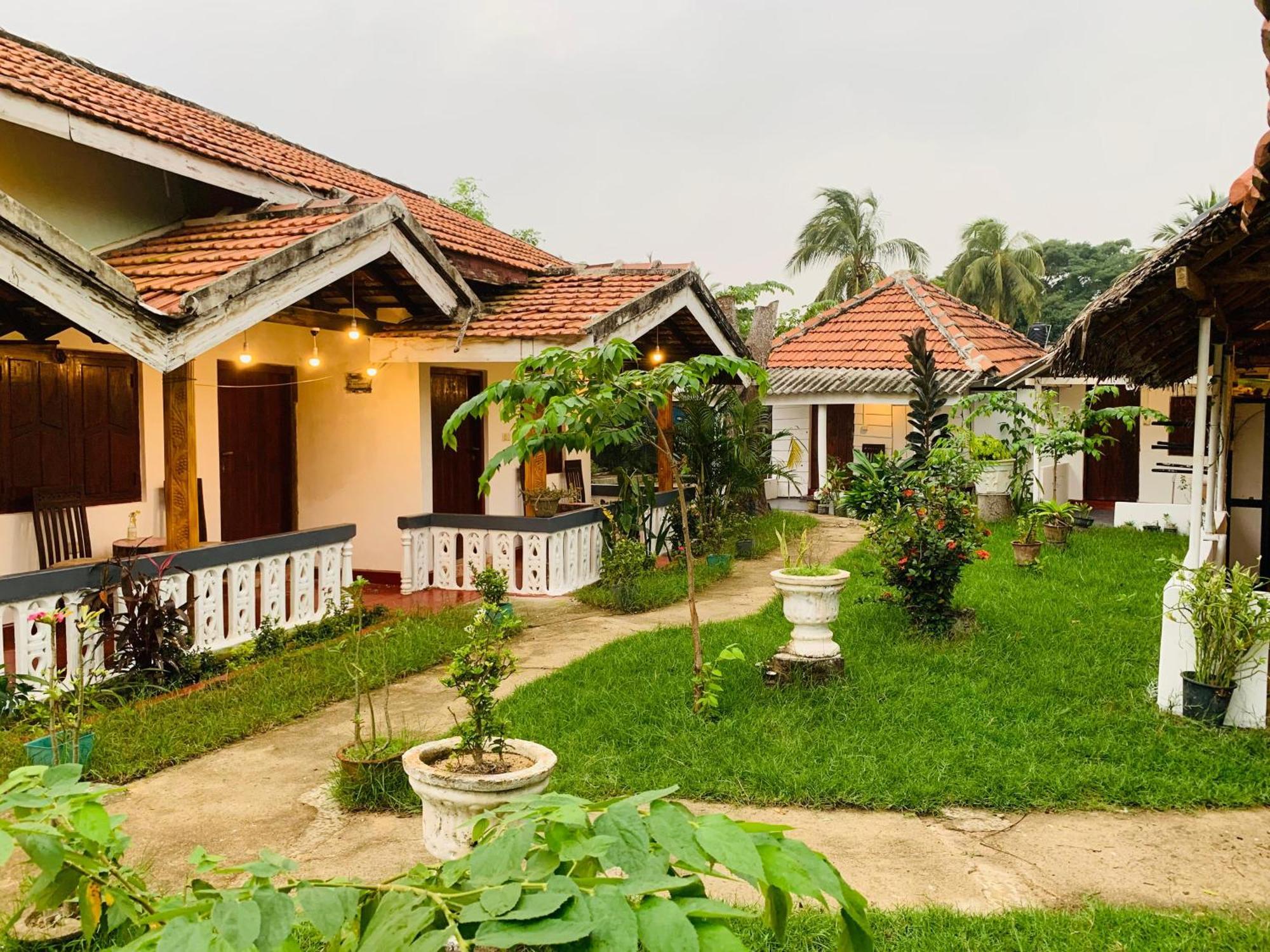 Little Fairy Home B&B Arugam Bay Exterior photo