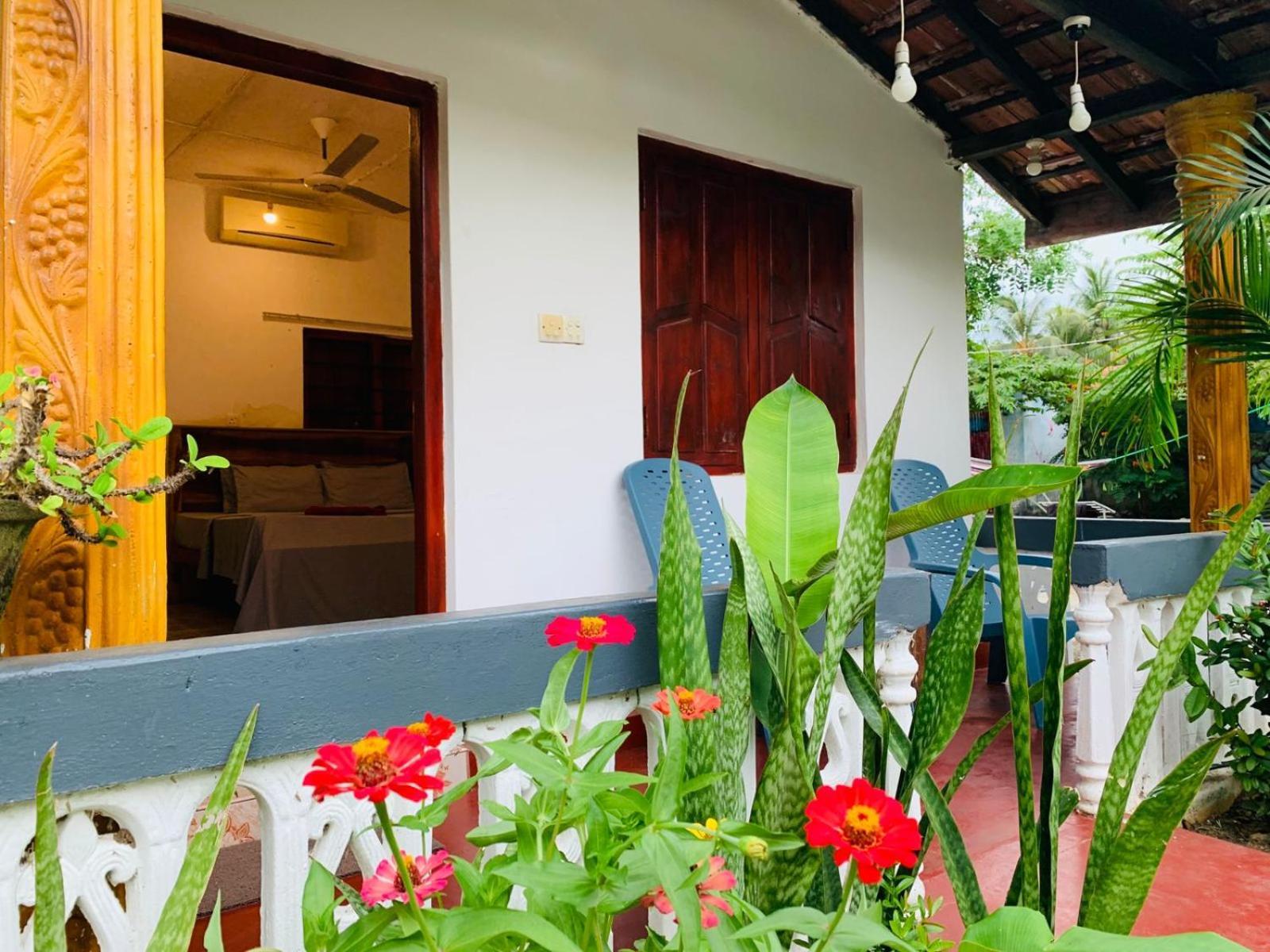 Little Fairy Home B&B Arugam Bay Exterior photo